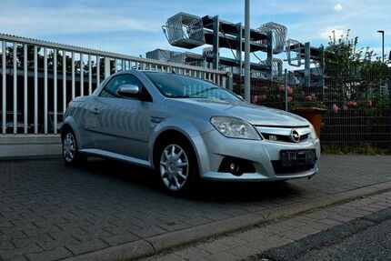 Opel Tigra 149.500 km 1.699 &euro; Flörsheim 65439
