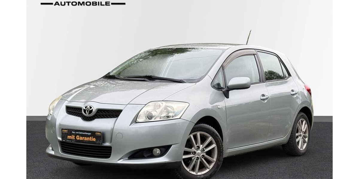 Toyota Auris 175.000 km 4.990 &euro; Schmitten im Taunus 61389