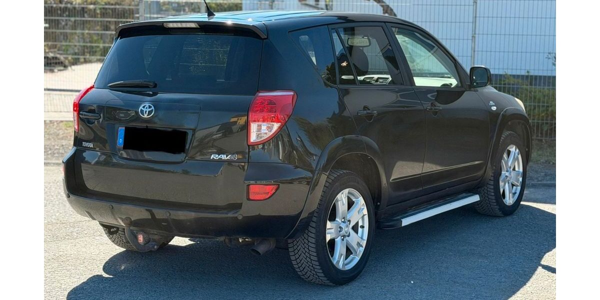 Toyota RAV 4 169.000 km 4.600 &euro; Mörfelden-Walldorf 64546