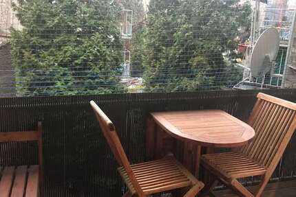 Wohnung Wiesbaden Biebrich - 3 Zimmer, 79 m&sup2;, 990&euro; | Angebot:27110987