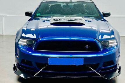 Ford Mustang 139.000 km 17.799 € Raunheim 65479