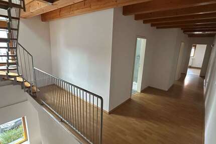 Haus zum Kaufen in Friedberg 449.000 € 120 m² 4 zimmer