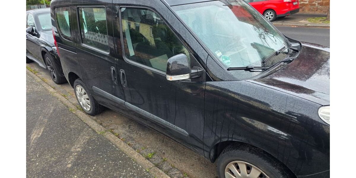 Opel Combo 69.477 km 7.800 &euro; Limeshain 63694