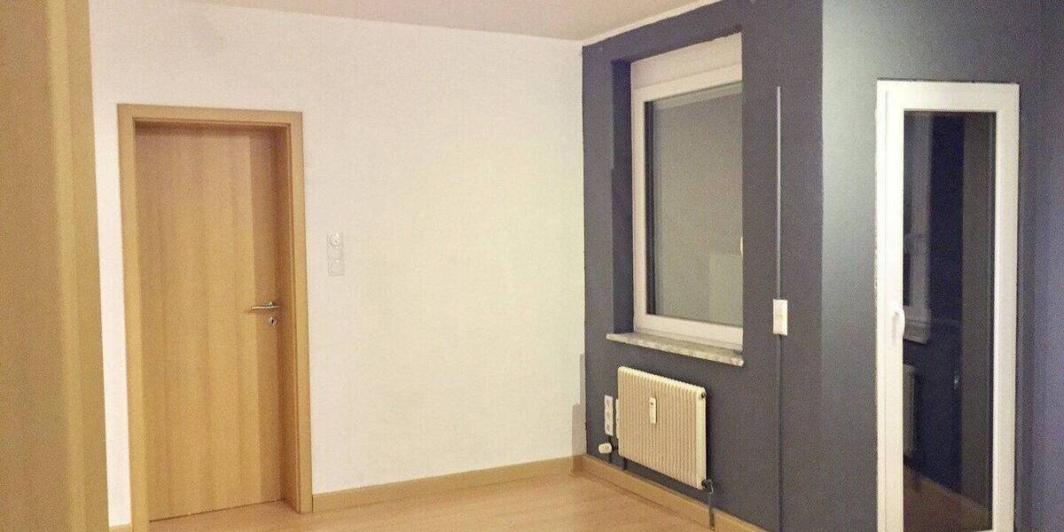 Etagenwohnung Frankfurt Ginnheim - 2 Zimmer, 57 m&sup2;, 1.100&euro; | Angebot:26820153