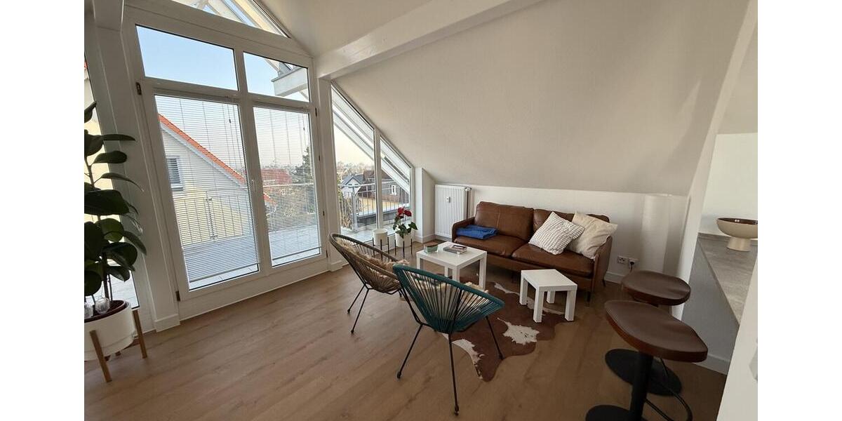 Dachgeschoßwohnung Friedrichsdorf - 2 Zimmer, 60 m&sup2;, 1.100&euro; | Angebot:25919026