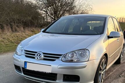 VW Golf 238.000 km 3.450 &euro; Großkrotzenburg 63538