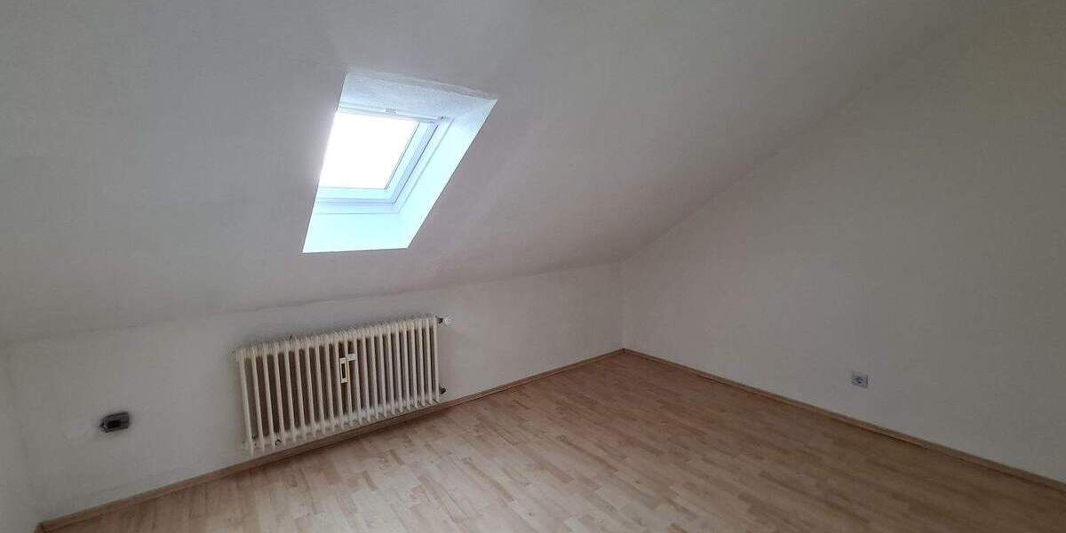 Mehrfamilienhaus, Wohnhaus Seligenstadt Froschhausen - 9 Zimmer, 550.000&euro; | Angebot:25704282