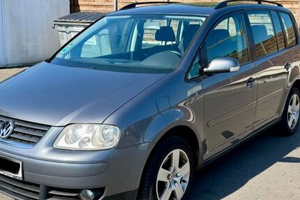 VW Touran 350.000 km 1.950 &euro; Frankfurt am Main 60433