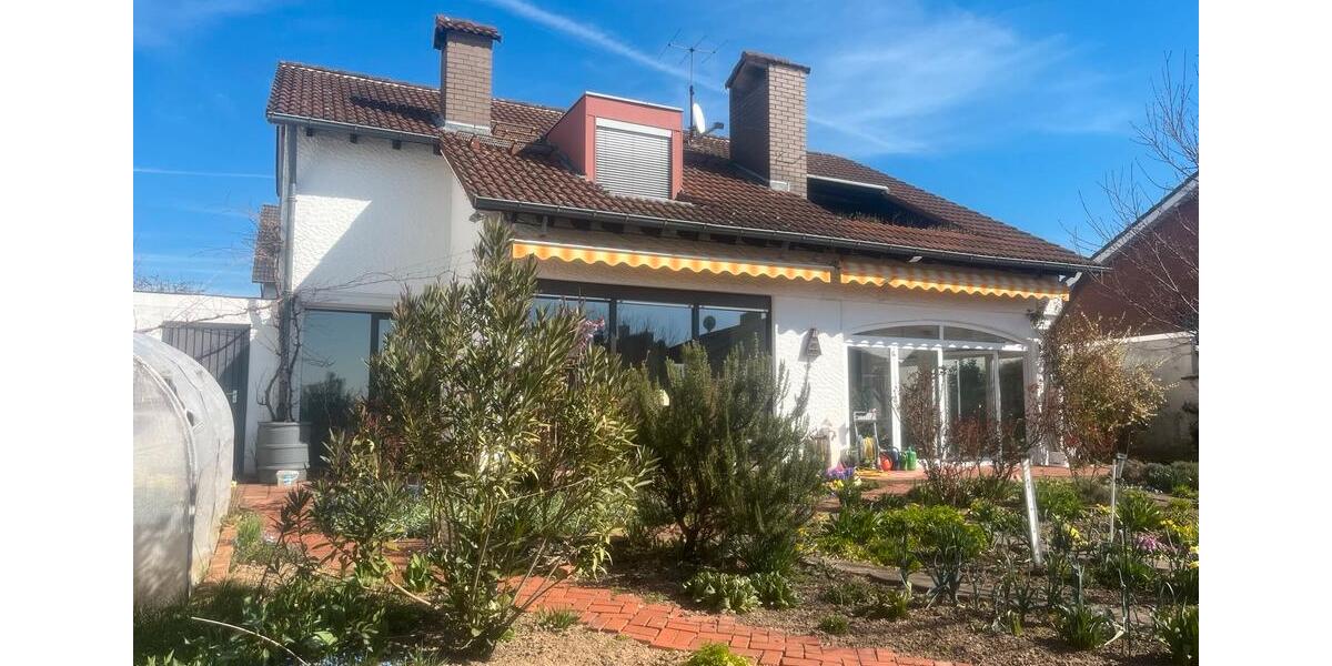 Einfamilienhaus Eppstein - 4 Zimmer, 168 m&sup2;, 685.000&euro; | Angebot:26977990
