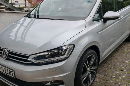 VW Touran 145.000 km 14.500 &euro; Altenstadt 63674