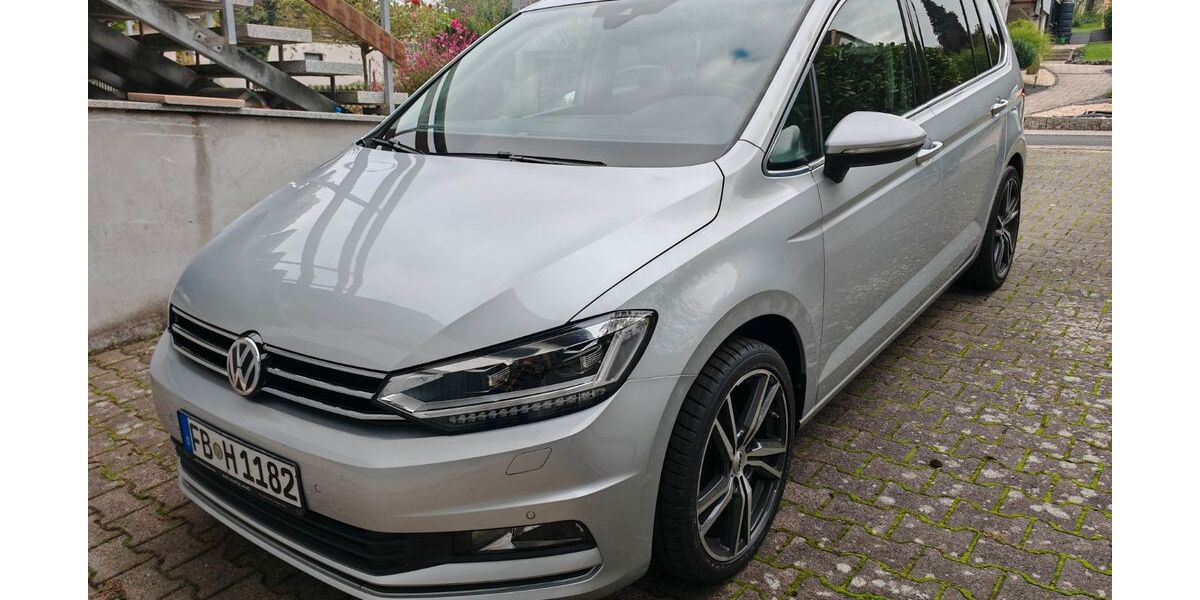 VW Touran 145.000 km 14.500 &euro; Altenstadt 63674
