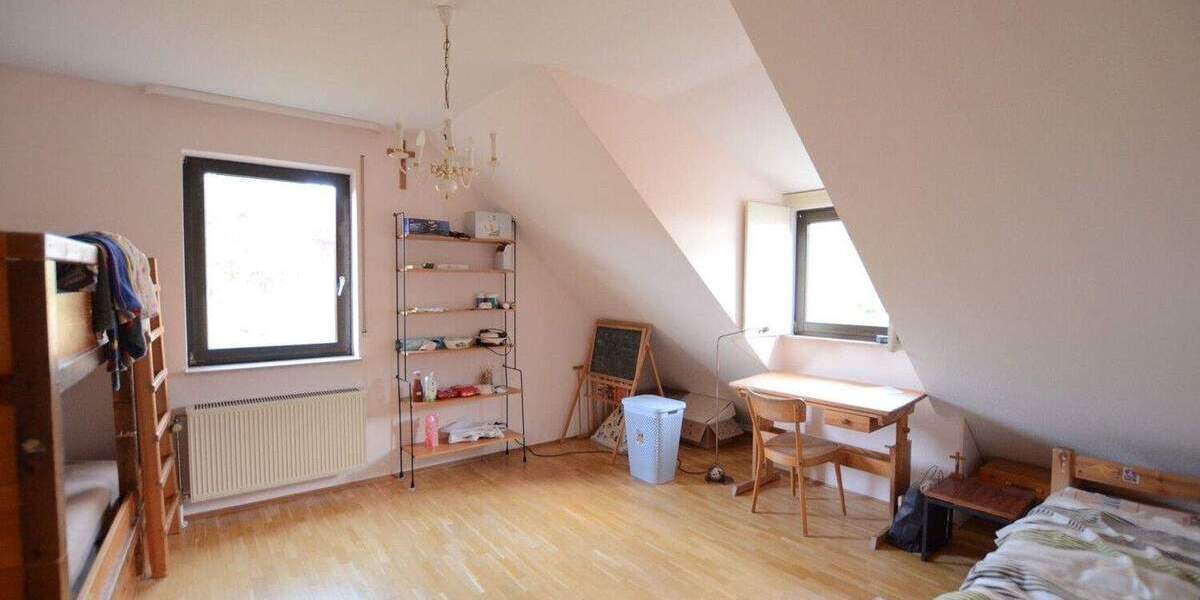 Einfamilienhaus Kronberg im Taunus Kronberg - 6 Zimmer, 205 m&sup2;, 1.395.000&euro; | Angebot:25698555