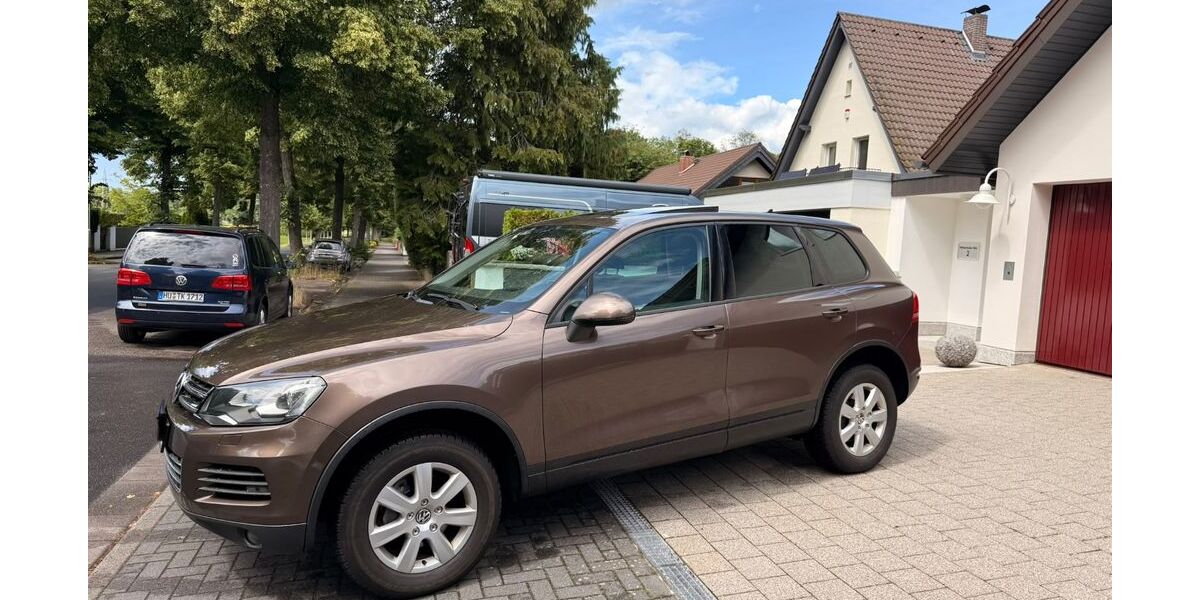 VW Touareg 152.541 km 13.900 &euro; Niddatal-Assenheim 61194