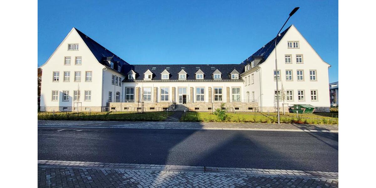 Etagenwohnung Hanau Großauheim - 2 Zimmer, 87 m&sup2;, 1.500&euro; | Angebot:26338102