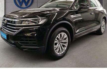 VW Touareg 66.761 km 41.980 &euro; Frankfurt 60326