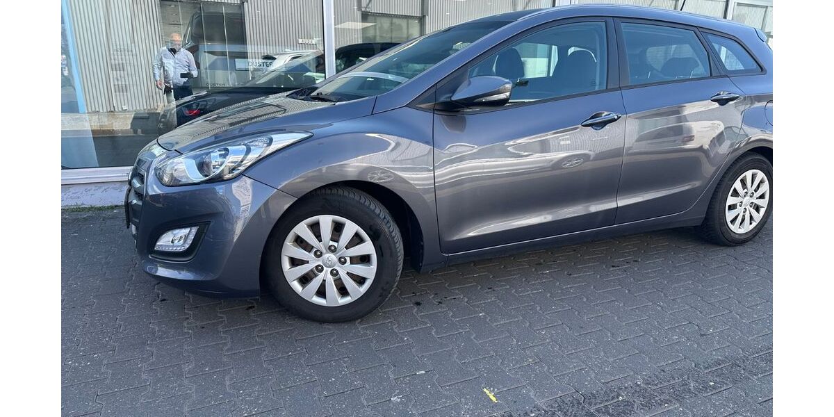Hyundai i30 271.000 km 4.799 &euro; Frankfurt am Main 60486