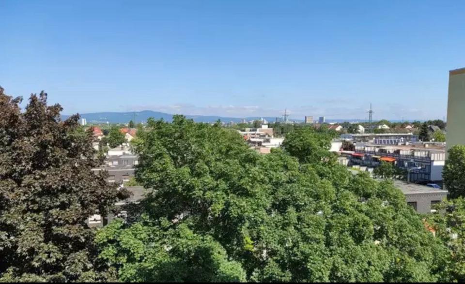 Helle 3 Zimmer Wohnung mit Balkon, EBK & S-Bahn nahe in F-Nied 3 zimmer