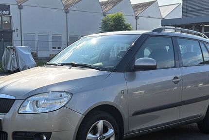 Skoda Fabia 78.000 km 6.790 &euro; Frankfurt 60386