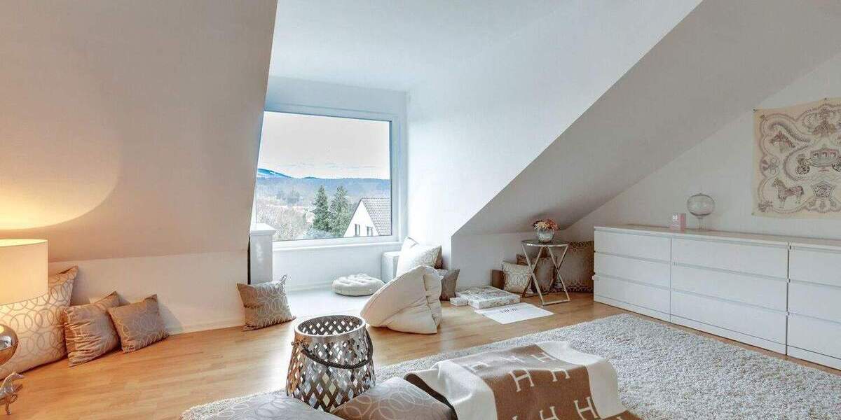 Einfamilienhaus Kelkheim (Taunus) / Fischbach Fischbach - 7 Zimmer, 272 m&sup2;, 3.300&euro; | Angebot:25533945