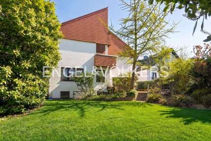 Haus Frankfurt Sachsenhausen Süd - 11 Zimmer, 307 m&sup2;, 1.950.000&euro; | Angebot:26546636