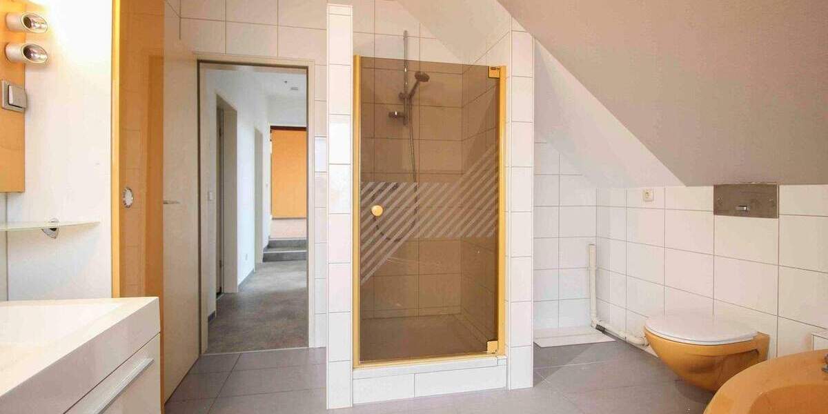 Etagenwohnung Trebur Astheim - 2 Zimmer, 86 m&sup2;, 198.000&euro; | Angebot:25706503