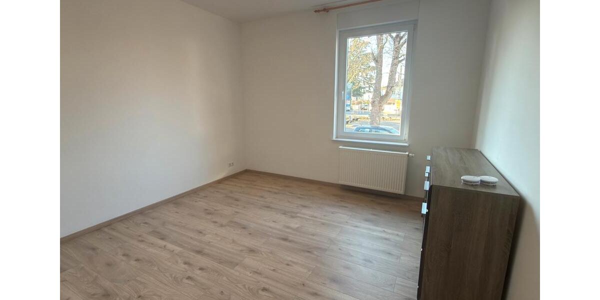 Dachgeschoßwohnung Offenbach am Main Bürgel - 4 Zimmer, 63 m&sup2;, 1.000&euro; | Angebot:25368740