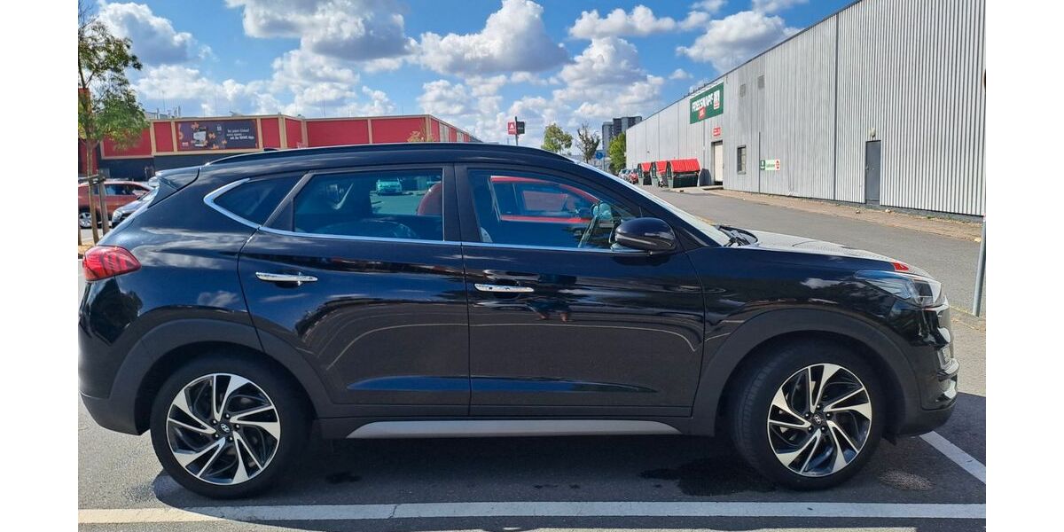 Hyundai TUCSON 105.200 km 19.600 &euro; Langen (Hessen) 63225
