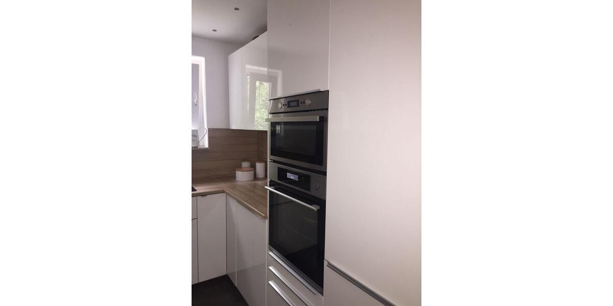 Helle 4-Zimmer Wohnung mit Balkon in Bad Homburg 4 zimmer