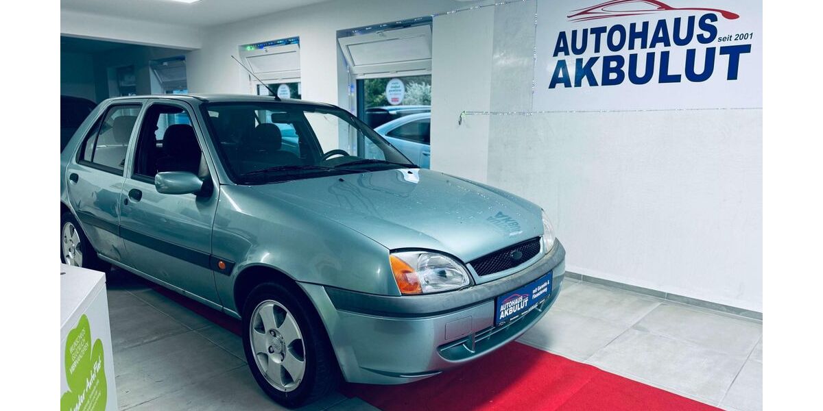 Ford Fiesta 73.500 km 2.490 &euro; Bruchköbel 63486