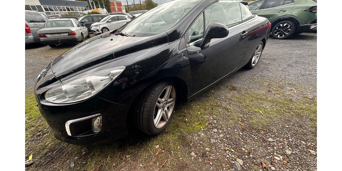 Peugeot 308 208.000 km 4.990 &euro; Hanau 63452