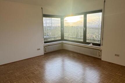 Haus Glashütten - 6 Zimmer, 175 m&sup2;, 3.650&euro; | Angebot:25770763