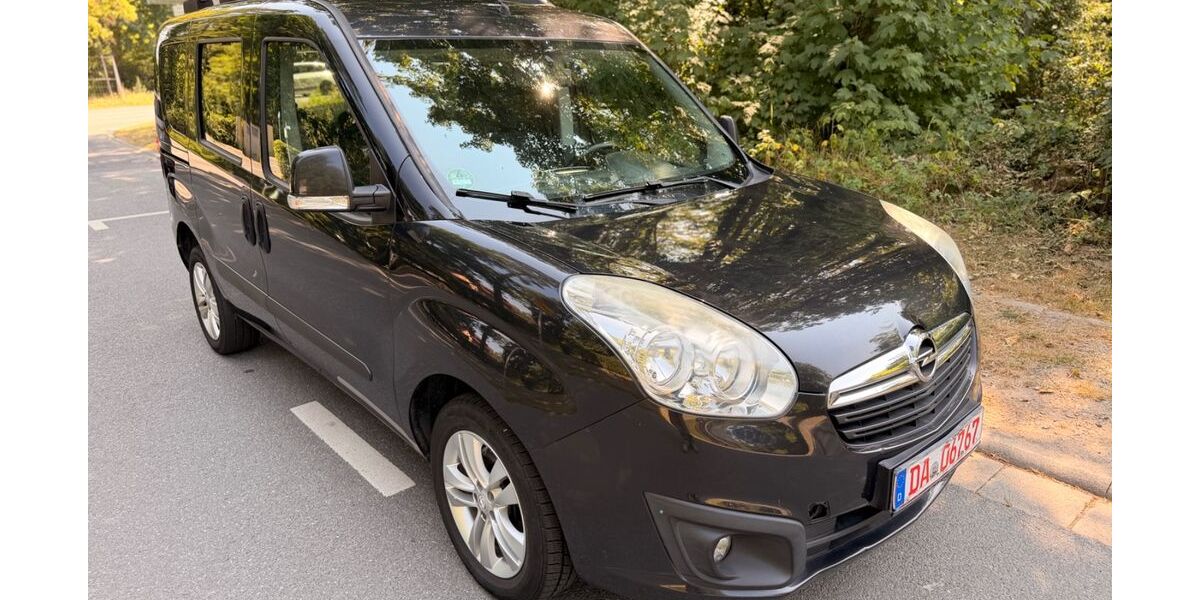 Opel Combo 195.000 km 5.999 &euro; Rossdorf 64380