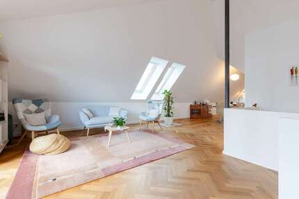 Wohnung zum Kaufen in Frankfurt am Main 1.860.000 € 176.3 m² 4 zimmer