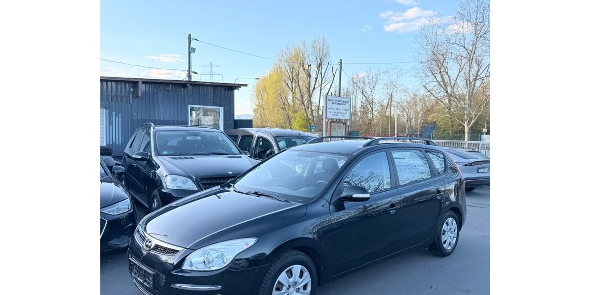 Hyundai i30 125.000 km 4.999 &euro; Frankfurt am Main 60486