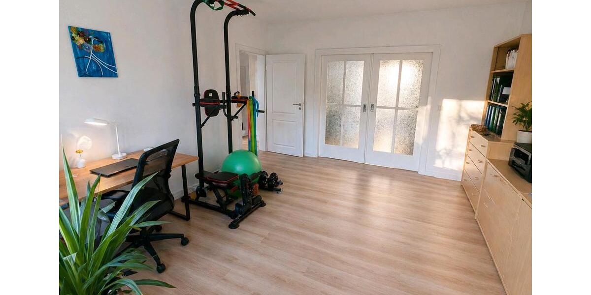 Etagenwohnung Frankfurt am Main Ginnheim - 3 Zimmer, 90 m&sup2;, 1.485&euro; | Angebot:26537438
