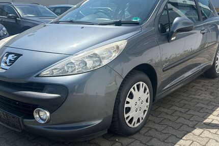 Peugeot 207 112.400 km 2.990 &euro; Mörfelden Walldorf 64546