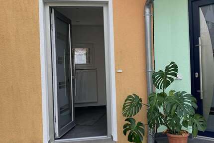 Haus Eschborn - 3 Zimmer, 95 m&sup2;, 1.380&euro; | Angebot:27336751