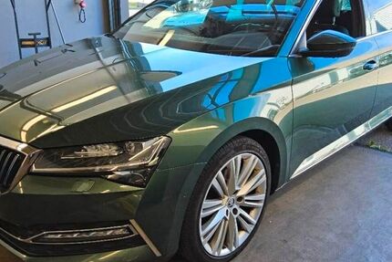 Skoda Superb 148.300 km 23.990 &euro; Mühlheim am Main 63165