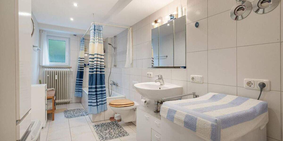 Mehrfamilienhaus, Wohnhaus Schwalbach am Taunus - 1 Zimmer, 295 m&sup2;, 1.249.000&euro; | Angebot:25687286