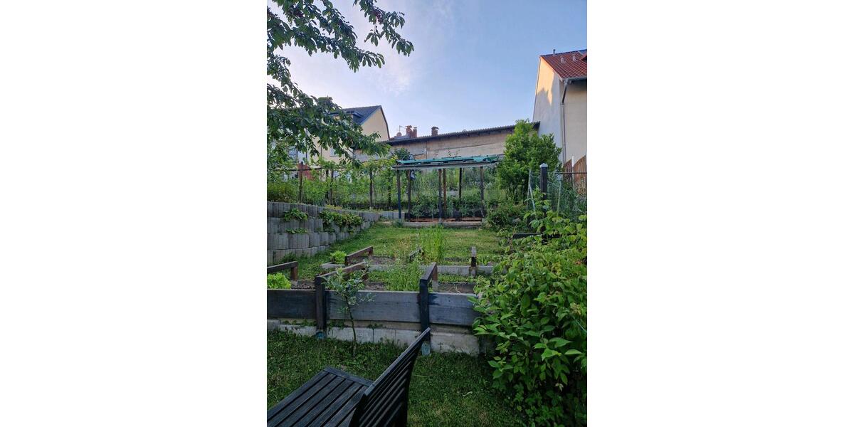 Einfamilienhaus Eppstein - 10 Zimmer, 300 m&sup2;, 980.000&euro; | Angebot:27184226