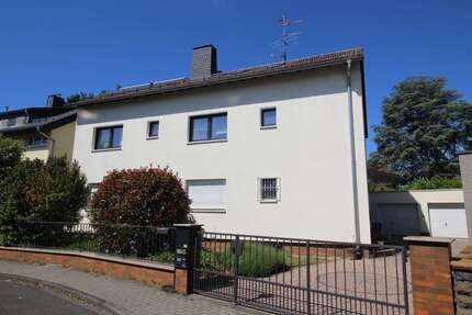 Haus Flörsheim - 12 Zimmer, 293 m&sup2;, 849.000&euro; | Angebot:26901647