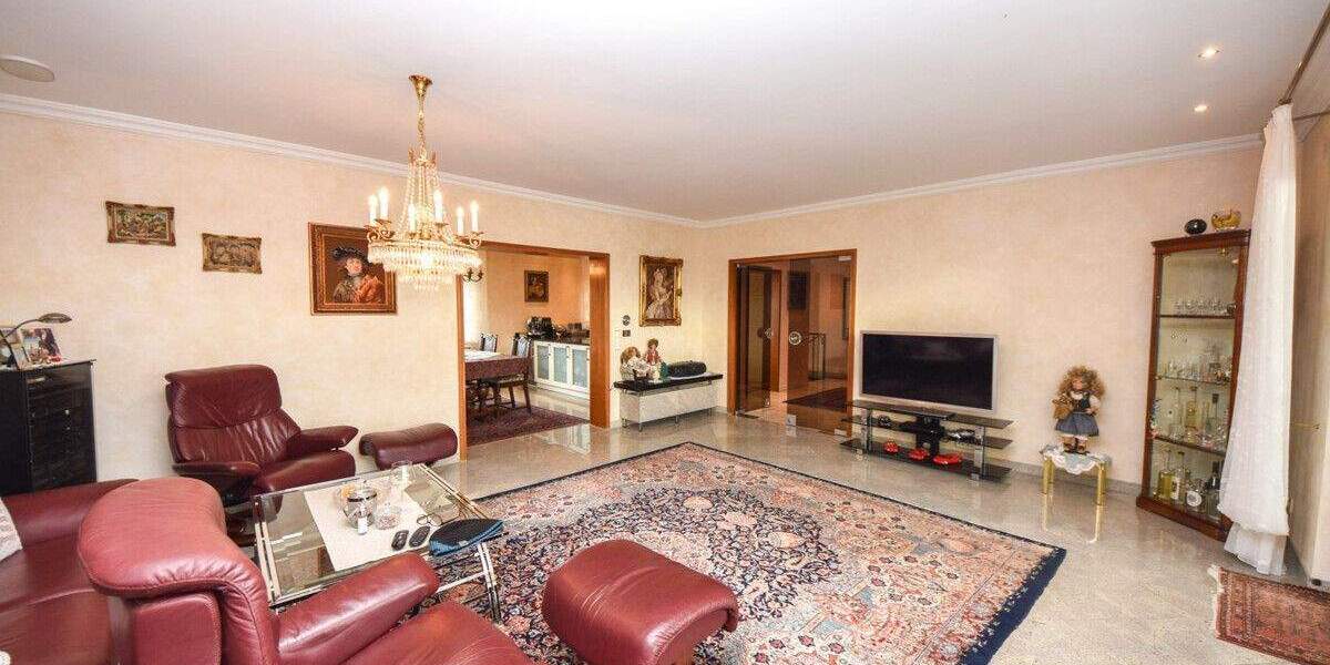 Einfamilienhaus Babenhausen Sickenhofen - 6 Zimmer, 252 m&sup2;, 1.250.000&euro; | Angebot:25693355