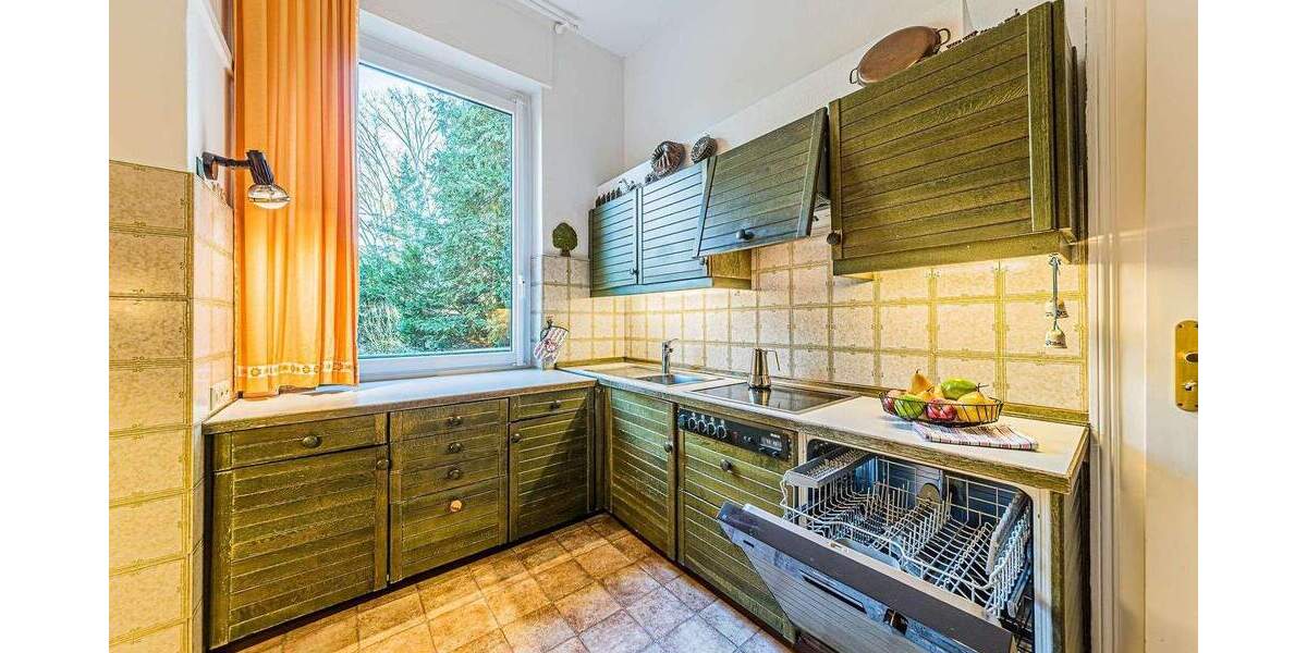 Etagenwohnung Frankfurt am Main Niederursel - 3 Zimmer, 120 m&sup2;, 1.700&euro; | Angebot:25768511