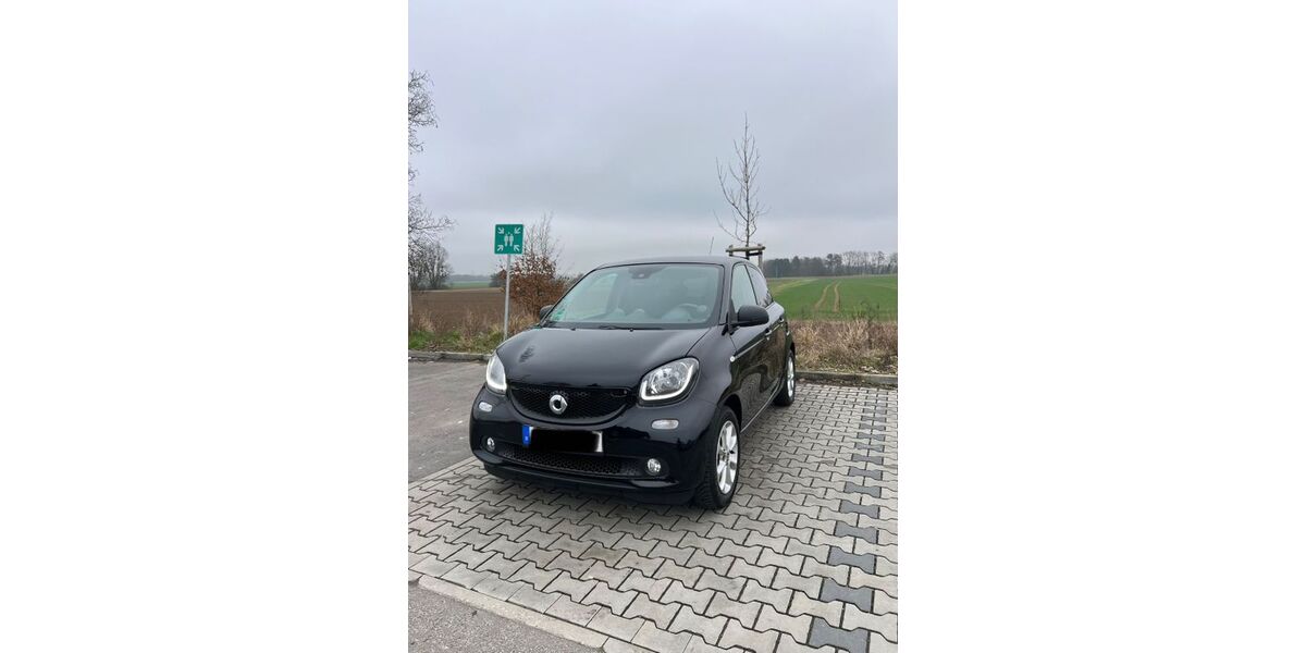 Smart ForFour 83.048 km 7.450 &euro; Frankfurt 60435