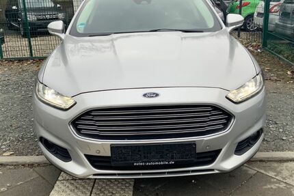 Ford Mondeo 196.676 km 7.650 € Frankfurt am Main 60486