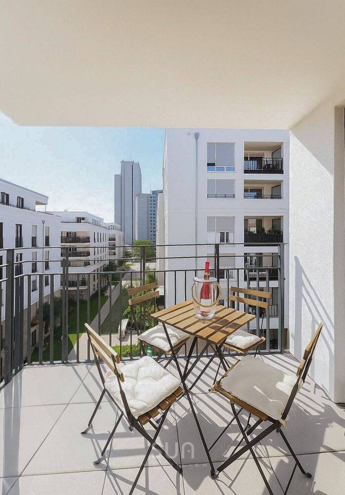 Exklusive, helle 4-Zimmer-Mietwohnung in Frankfurt - komplett möbliert und bezugsbereit