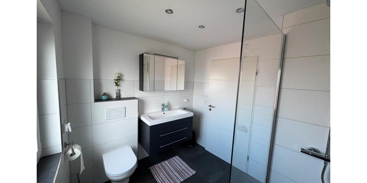 Klimatisierte 4-Zimmer-Dachgeschosswohnung 4 zimmer