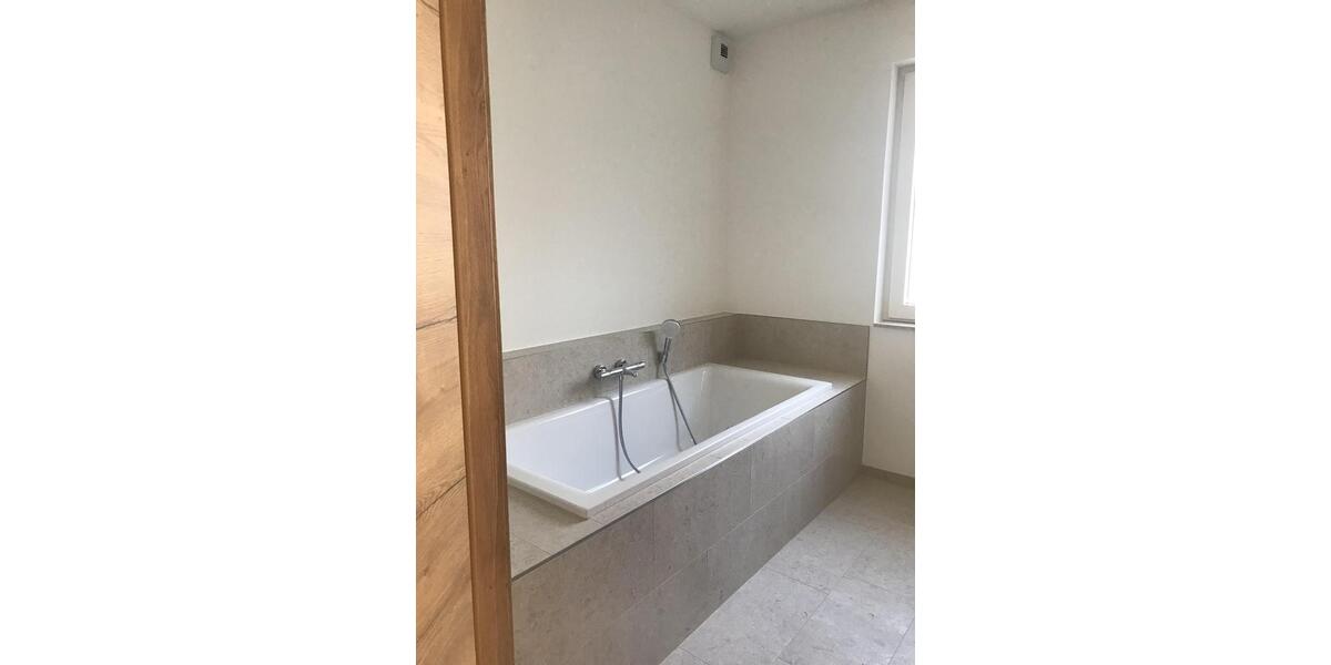 Etagenwohnung Dreieich - 4 Zimmer, 146 m&sup2;, 2.920&euro; | Angebot:19447354