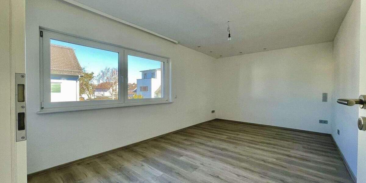 Einfamilienhaus Bad Homburg Ober-Erlenbach - 1 Zimmer, 322 m&sup2;, 3.400&euro; | Angebot:24762626