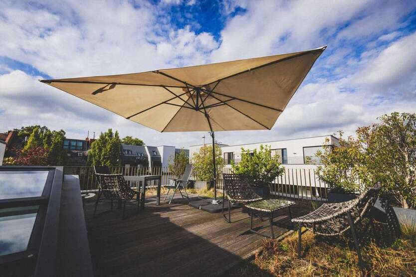 Wohnung zum Kaufen in Frankfurt am Main 1.490.000 € 140 m² 3 zimmer